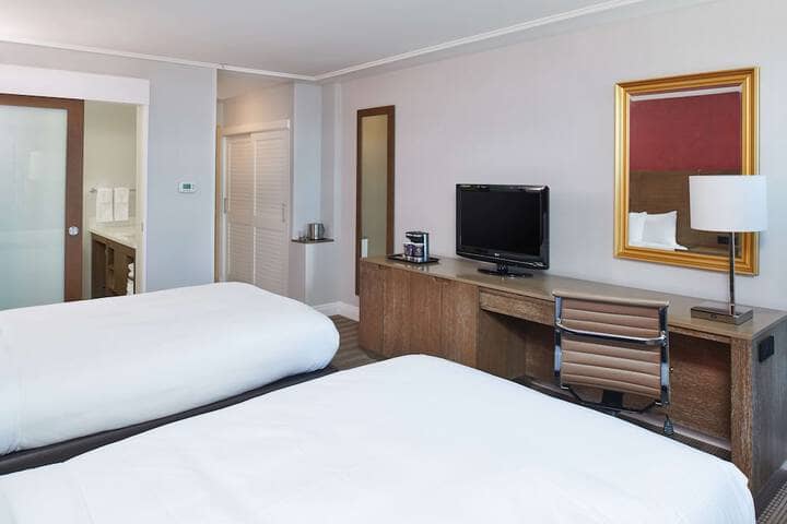 Room 22 of 55