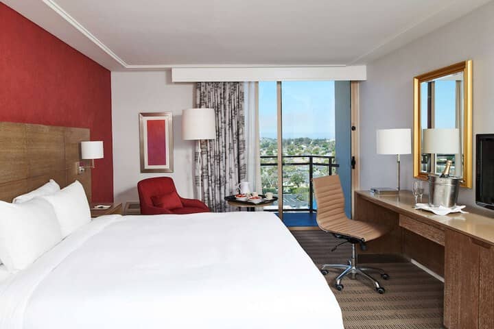 Room 28 of 55